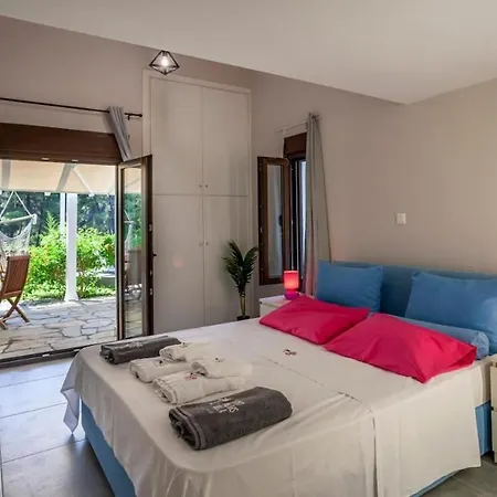Palms Jacuzzi And Pool * Sani (Chalkidiki)